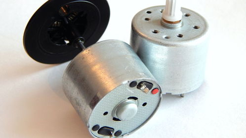 電機(jī)軸承潤滑脂為了塑料 金屬,塑料齒輪能減少高速運(yùn)轉(zhuǎn)時(shí)的噪音